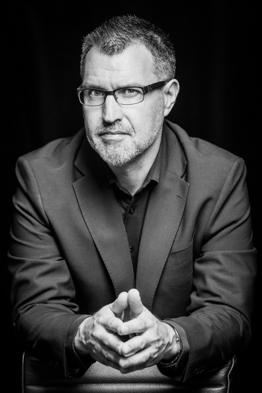 File:Teder, Heigo (foto Terje Atonen, allikas Ugala Teater).jpg